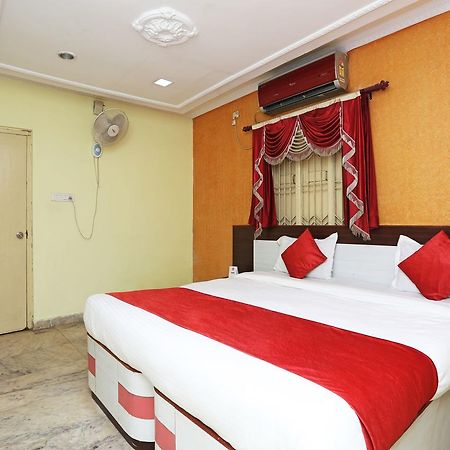 Oyo 4526 Jaydev Vihar Hotel Bhubaneswar Exterior foto