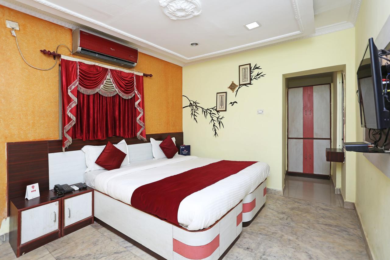 Oyo 4526 Jaydev Vihar Hotel Bhubaneswar Exterior foto