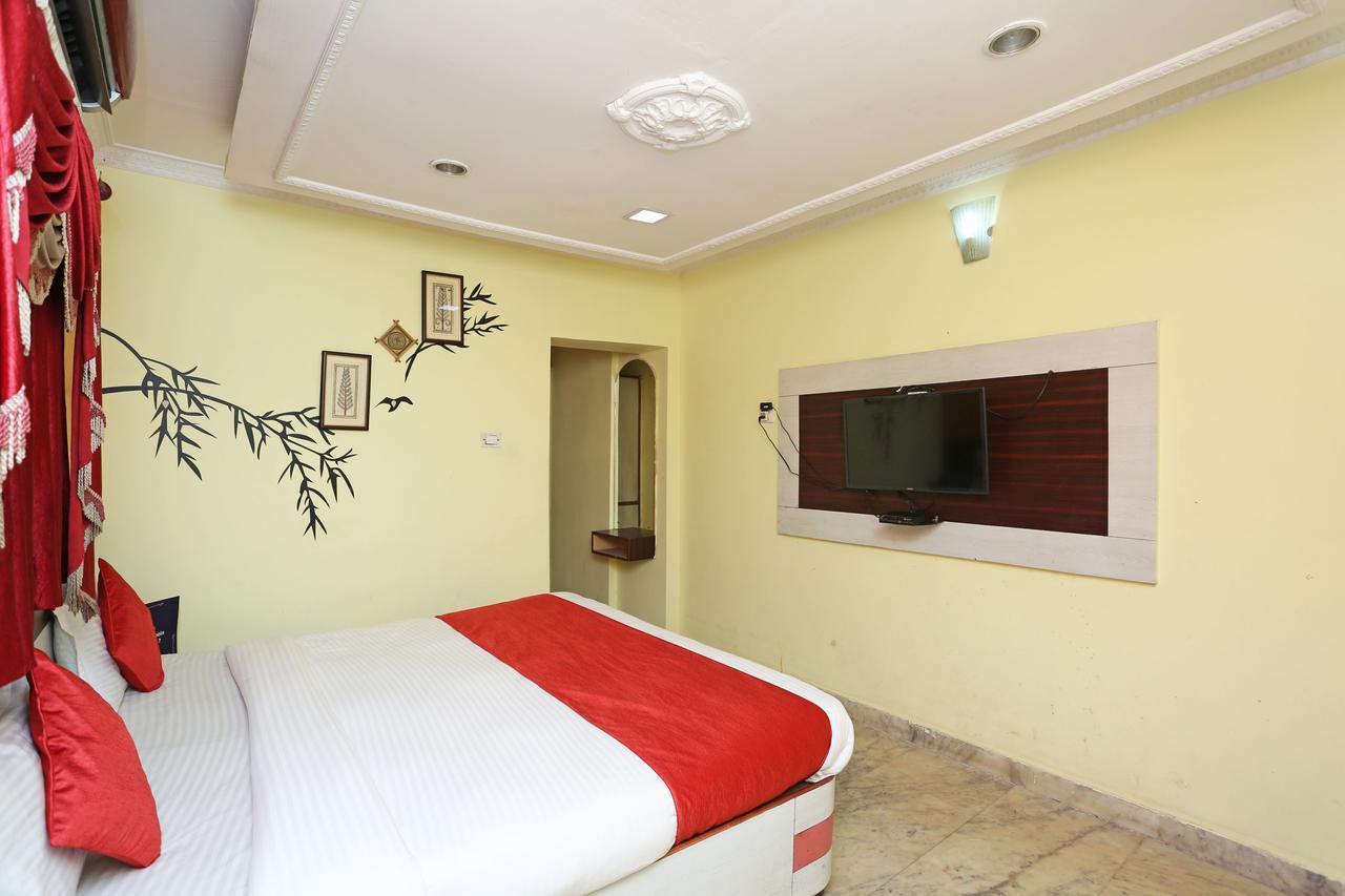 Oyo 4526 Jaydev Vihar Hotel Bhubaneswar Exterior foto