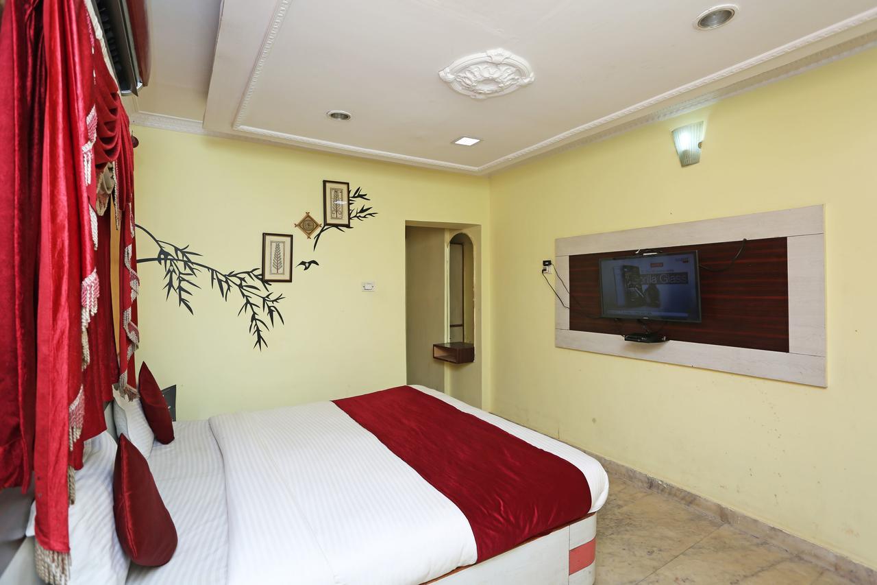 Oyo 4526 Jaydev Vihar Hotel Bhubaneswar Exterior foto