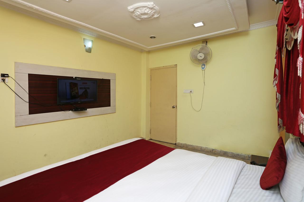 Oyo 4526 Jaydev Vihar Hotel Bhubaneswar Exterior foto